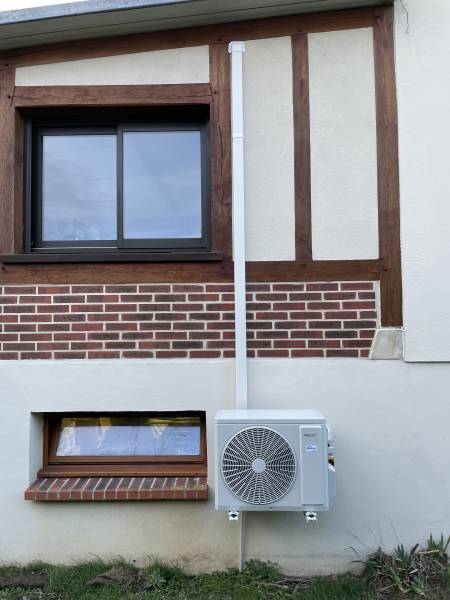 Pose d'une climatisation à ELBEUF